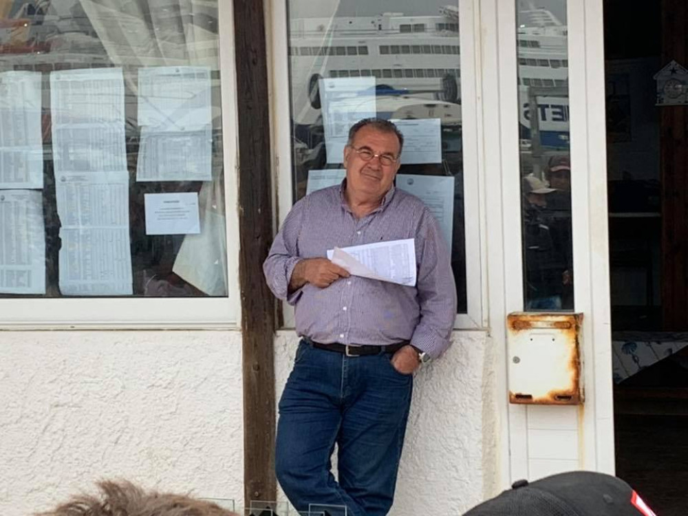 Ποιος είναι ο Αριστείδης Αδαμόπουλος που “έδειξε” η Σοφία Μπεκατώρου