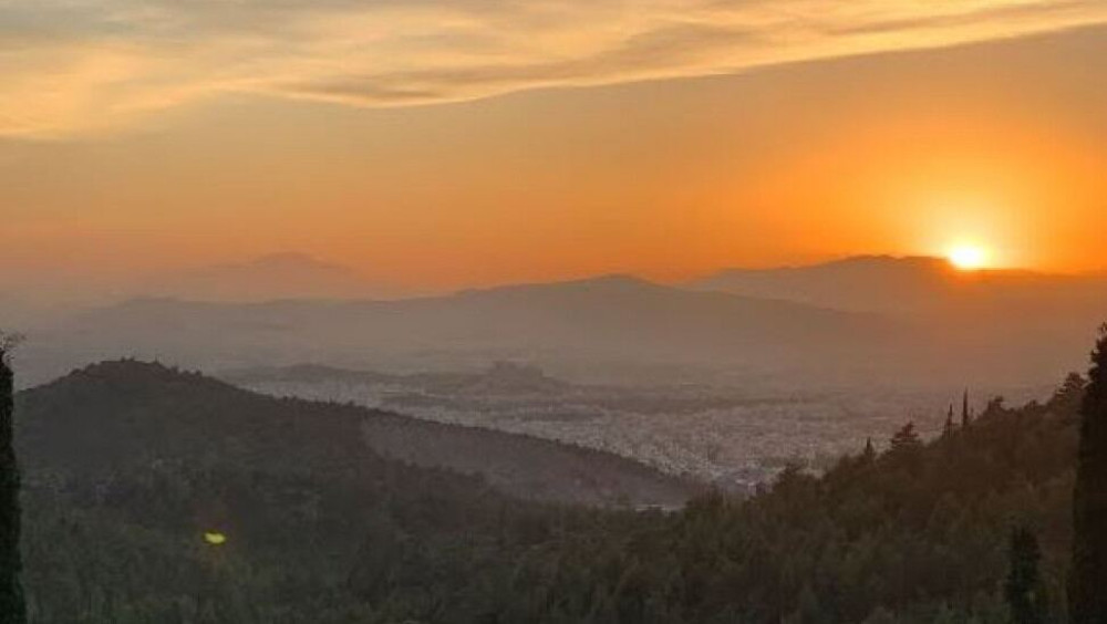 Καιρός: Ποιά περιοχή άγγιξε τους 28 βαθμούς κελσίου – Η πρόγνωση για αύριο