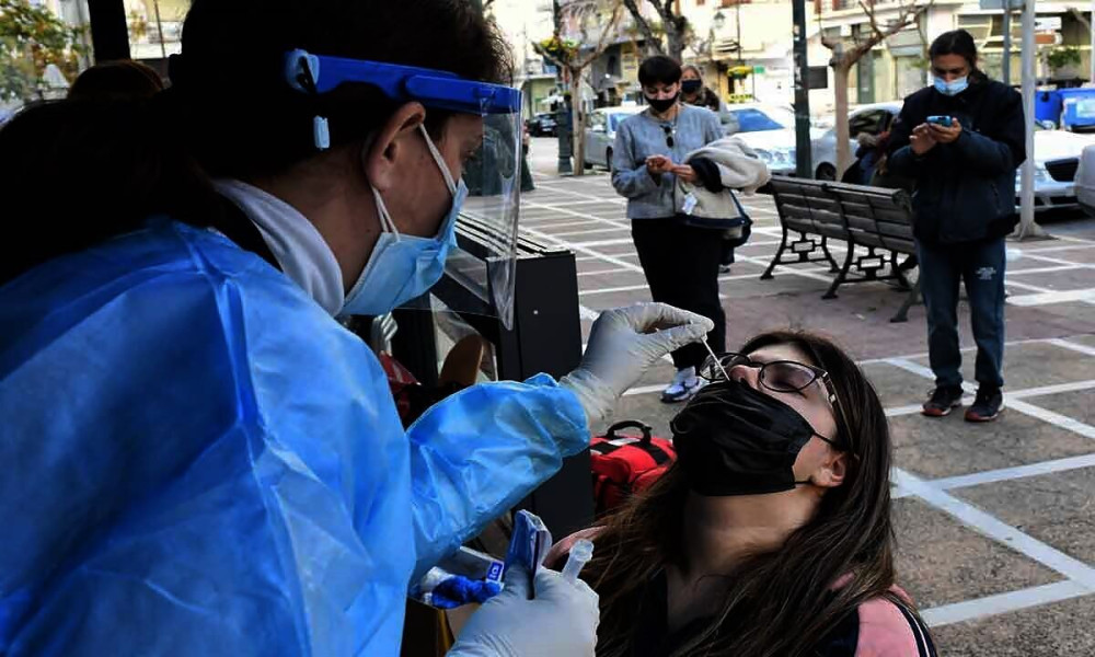 Αύξηση ρεκόρ του κορωνοϊού στην Αττική – Τι δείχνουν τα λύματα