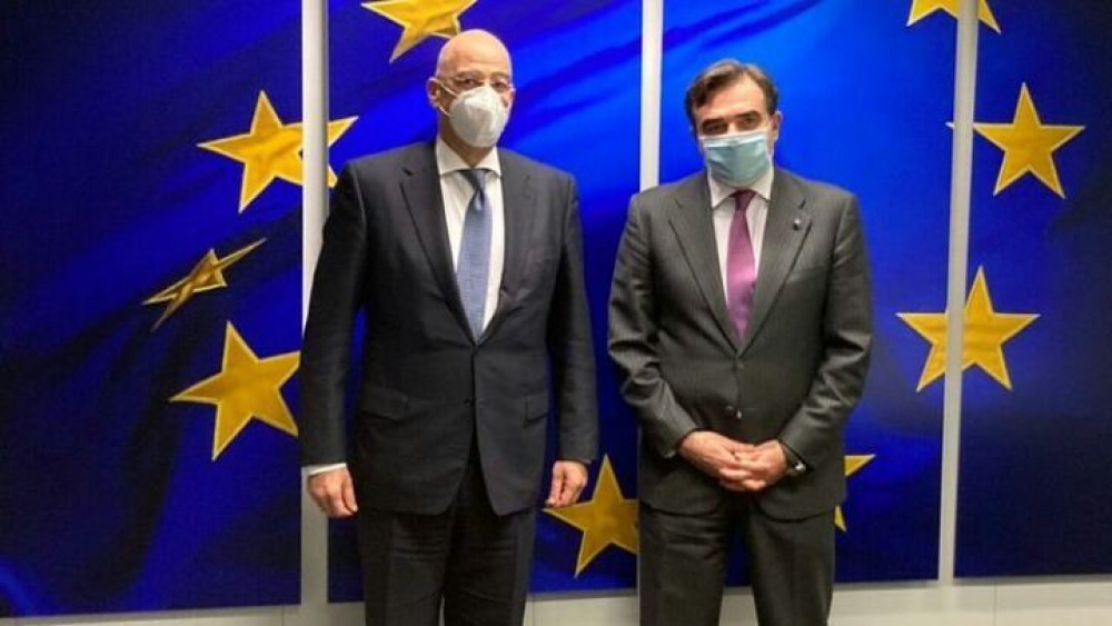 Συνάντηση Δένδια – Σχοινά