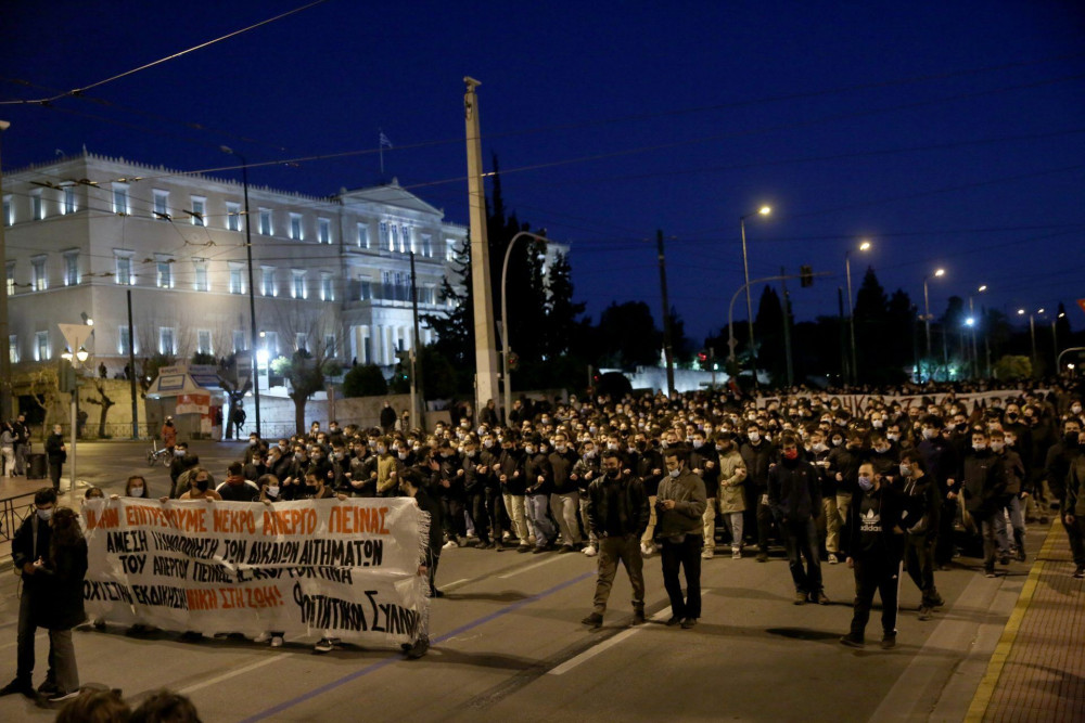 Η Αττική στο «κόκκινο» αλλά τα… παιδιά του Κουφοντίνα κόβουν βόλτες