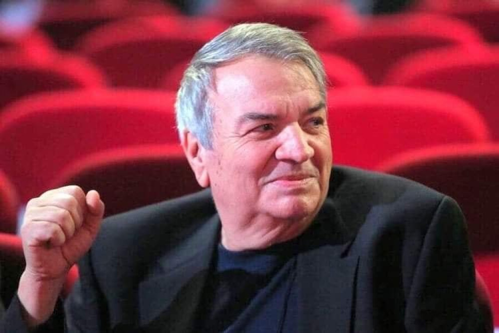 Ο Μπίστης “αδειάζει” Βαξεβάνη: “Μακριά από τους εκτοξευτήρες λάσπης”