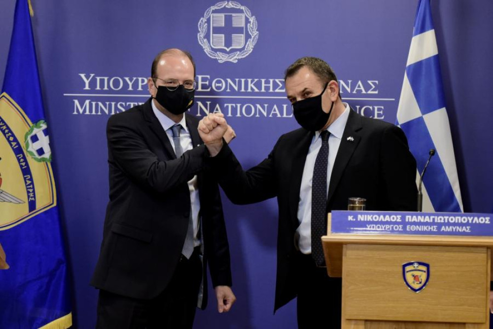 Συνάντηση Παναγιωτόπουλου – Πετρίδη: Ταύτιση Αθήνας – Λευκωσίας