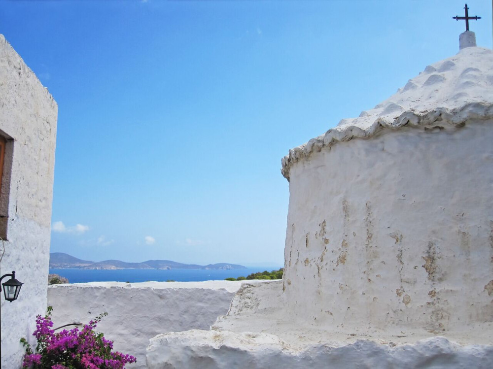 Πάτμος και Χαλκιδική στις 10 “μυστικές” παραλίες της Ευρώπης