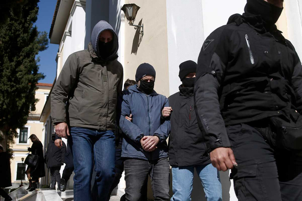 Μάρτυρες υπεράσπισης “αδειάζουν” τον Λιγνάδη