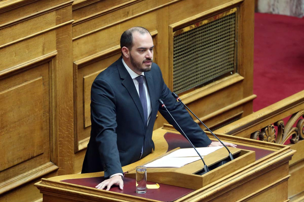 Κώτσηρας κατά ΣΥΡΙΖΑ: Λοιδορούσατε το κίνημα της γραβάτας αλλά τώρα…