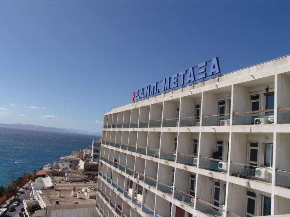 Στα 42 τα κρούσματα κορωνοϊού στο νοσοκομεία “Μεταξά”