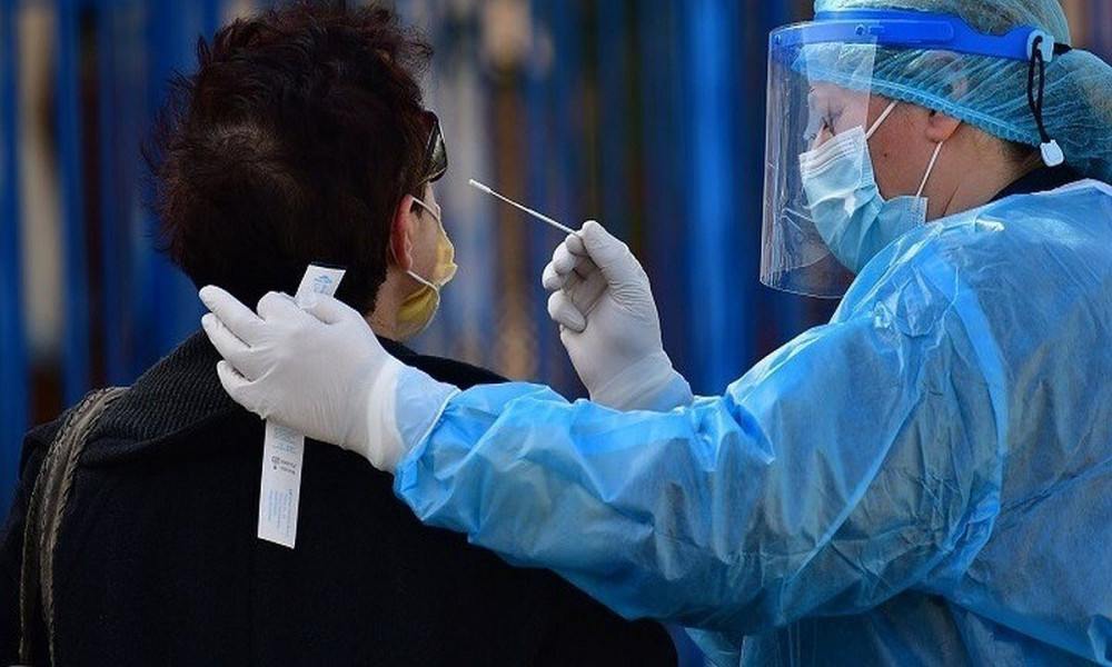 Στα 3.062 τα νέα κρούσματα, 699 οι διασωληνωμένοι – 67 θάνατοι