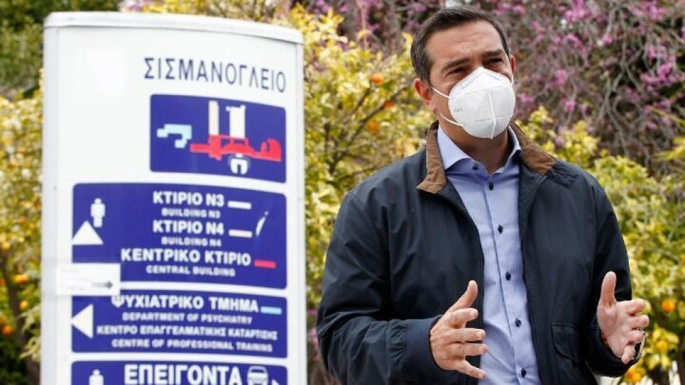 “Δραματική κατάσταση” βλέπει στα νοσοκομεία ο Τσίπρας