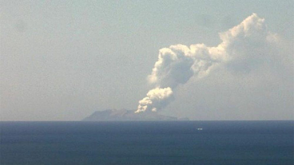 Νέα Ζηλανδία: Έκρηξη σε ηφαίστειο – 5 νεκροί, τραυματίες και αγνοούμενοι (pics&vid)