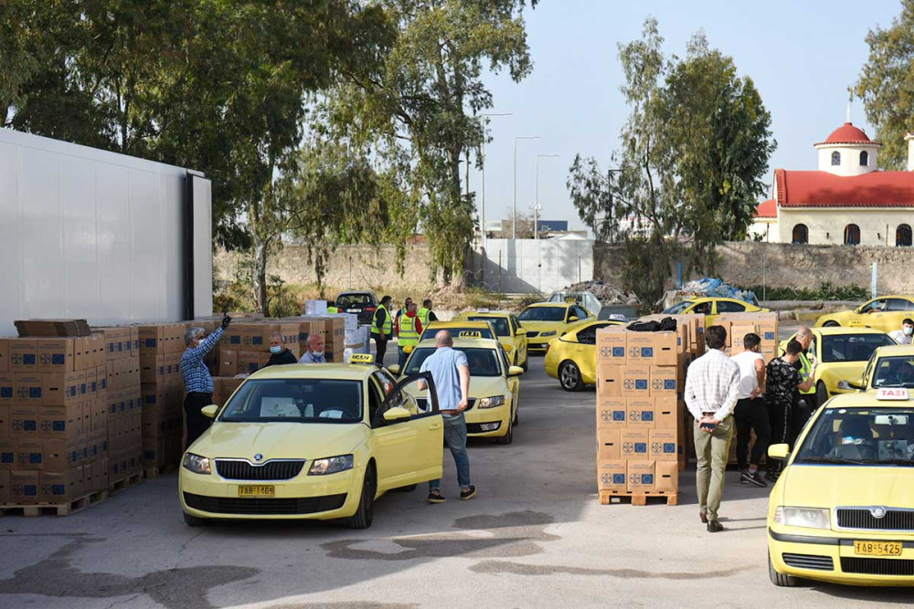 Πάσχα εν μέσω πανδημίας στους δήμους της Αττικής