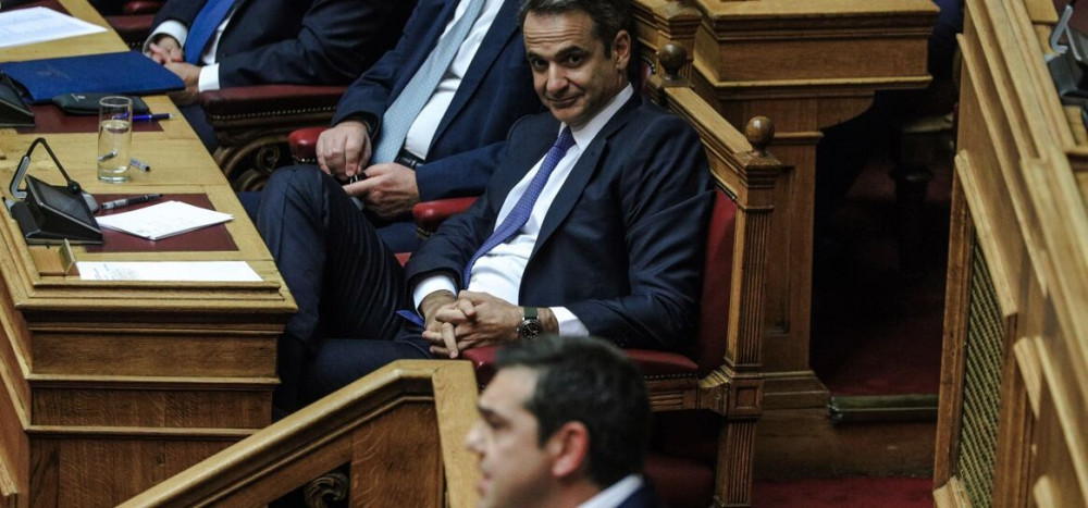 “Η παρένθεση Μητσοτάκη”