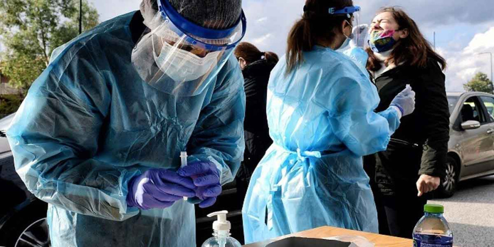 Κορωνοϊός: 2.155 κρούσματα – 802 διασωληνωμένοι – 66 νεκροί