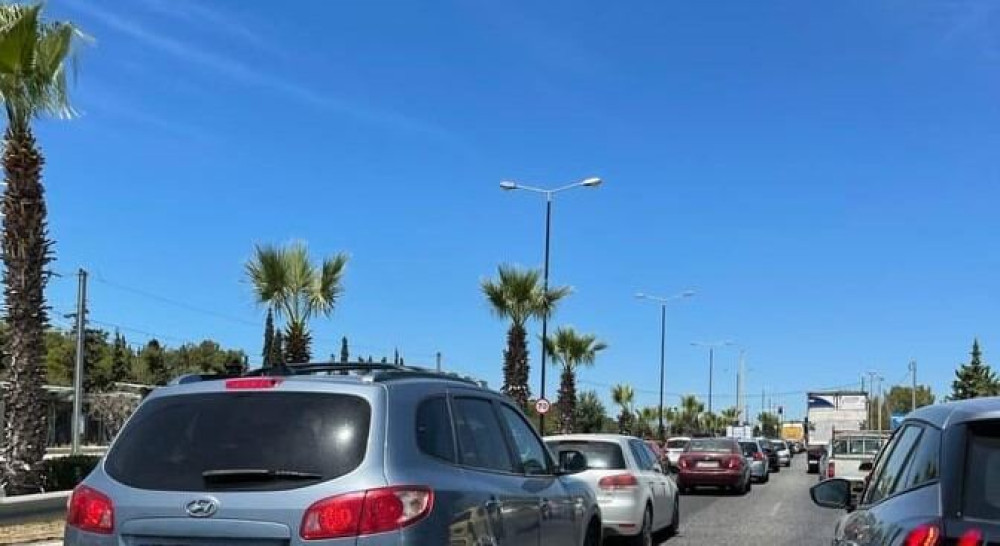 Γολγοθάς στην παραλιακή λόγω… φοίνικα! (pics)