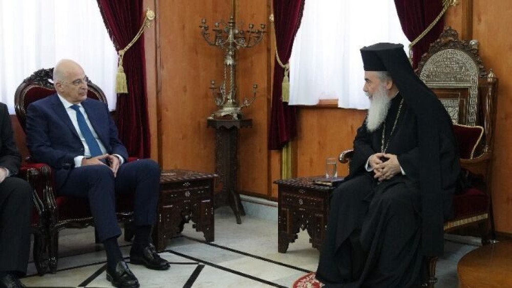 Συναντήσεις Δένδια με Πατριάρχη Ιεροσολύμων και ΥΠΕΞ του Ισραήλ