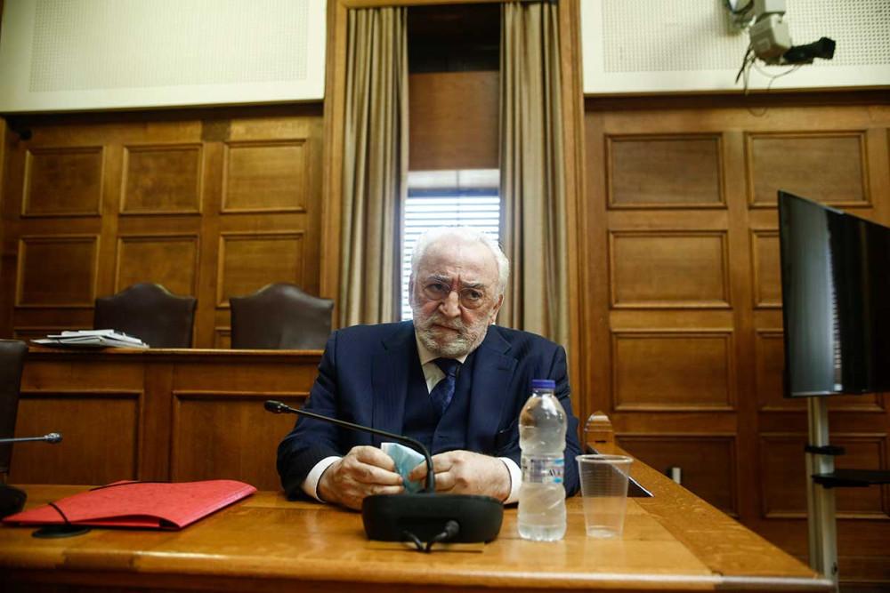 Βόμβες Καλογρίτσα για τα “παιδιά” του ΣΥΡΙΖΑ: Ο Παππάς μου ζήτησε να είμαι μπροστινός για το κανάλι
