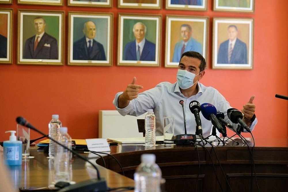 Πετάει ο Τσίπρας; Πετάει!