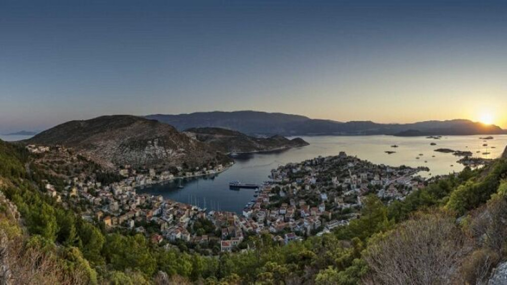 Ημίωρο αφιέρωμα της La Repubblica στο Καστελλόριζο – RAI και όμιλος Μπερλουσκόνι εκθειάζουν την χώρα μας
