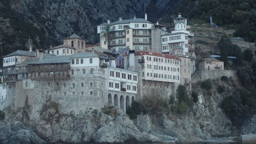 Στον “Ευαγγελισμό” με κορωνοϊό o Γέροντας Εφραίμ
