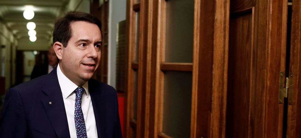 Μηταράκης για δημοσίευμα της “Εφημερίδας των Συντακτών”: Συκοφαντικός ο τίτλος