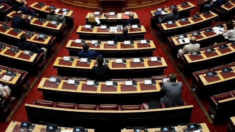 Βουλή: Άρχισε η επεξεργασία του ν/σ για επαγγελματικό αθλητισμό, βία και χειραγωγημένους αγώνες