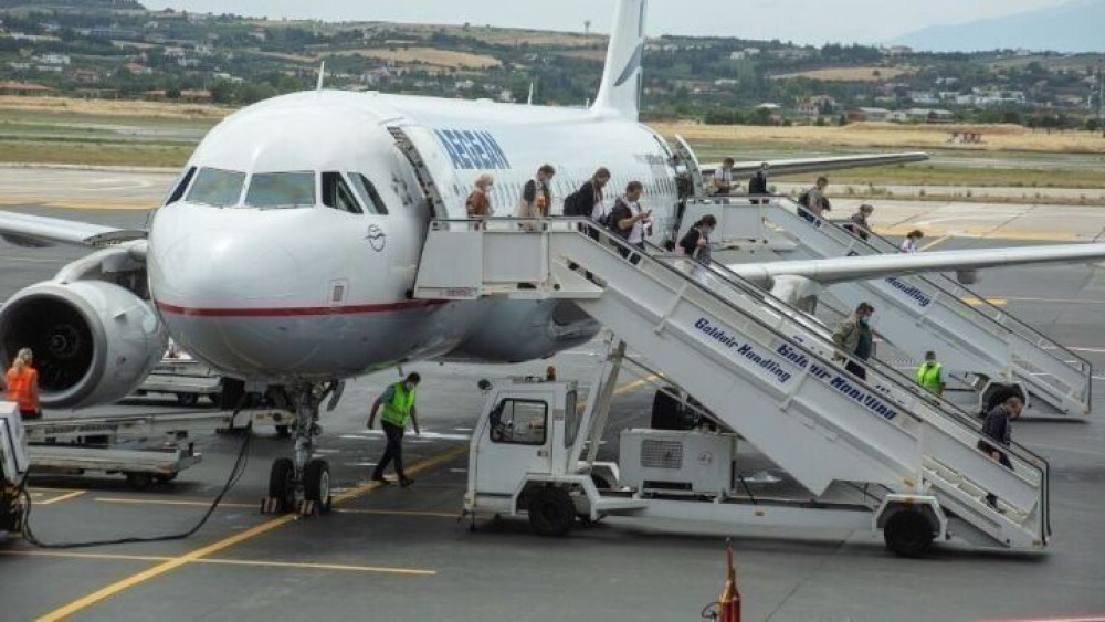 ΥΠΑ: Παρατείνονται έως 14/6 οι αεροπορικές οδηγίες- Ποιες οι προϋποθέσεις εισόδου στη χώρα