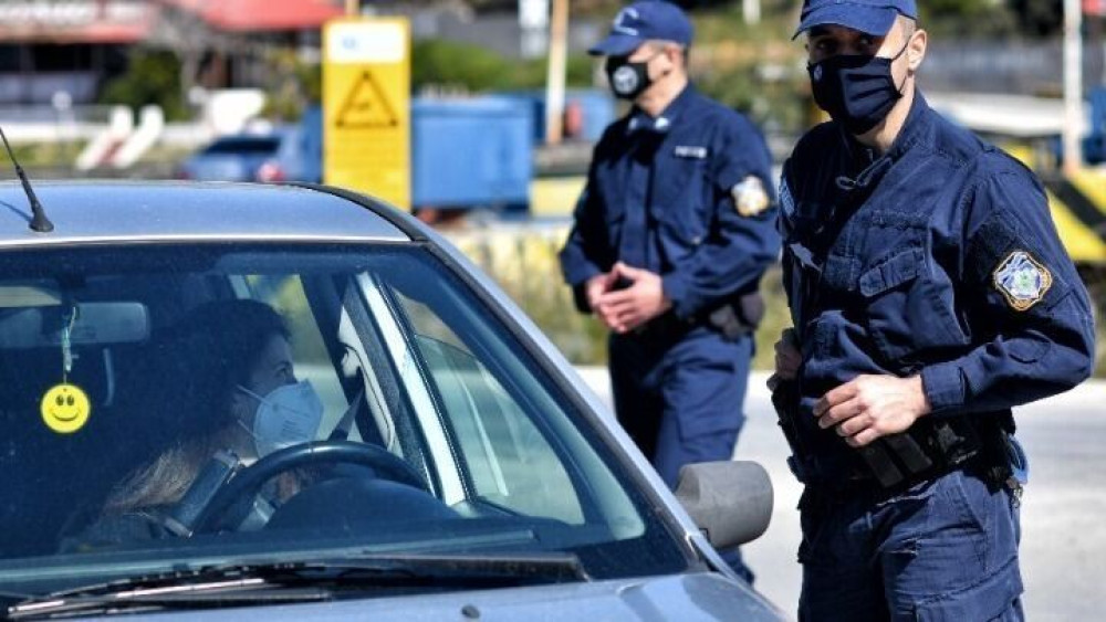 ΕΛ.ΑΣ: 240 παραβάσεις και 3 συλλήψεις, χθες 11/6, για τα μέτρα κατά του κροωνοϊού