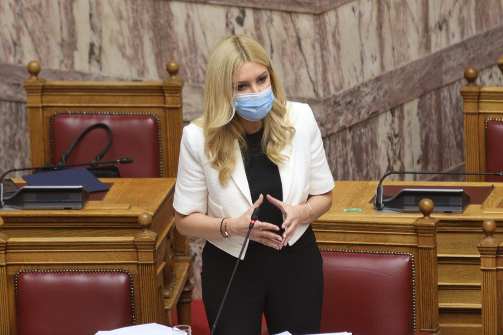 Φ. Αραμπατζή: «Άσφαιρα τα πυρά σας, κ. Πολάκη! Κανείς κτηνοτρόφος δεν έμεινε απλήρωτος!»