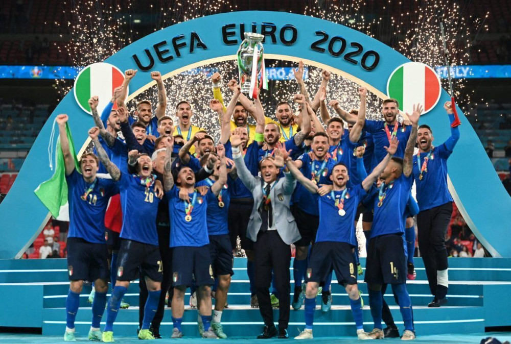 EURO 2020: Η Ιταλία έκανε… σαφάρι στο «Wembley» και «σκότωσε τα τρία λιοντάρια» (vids)