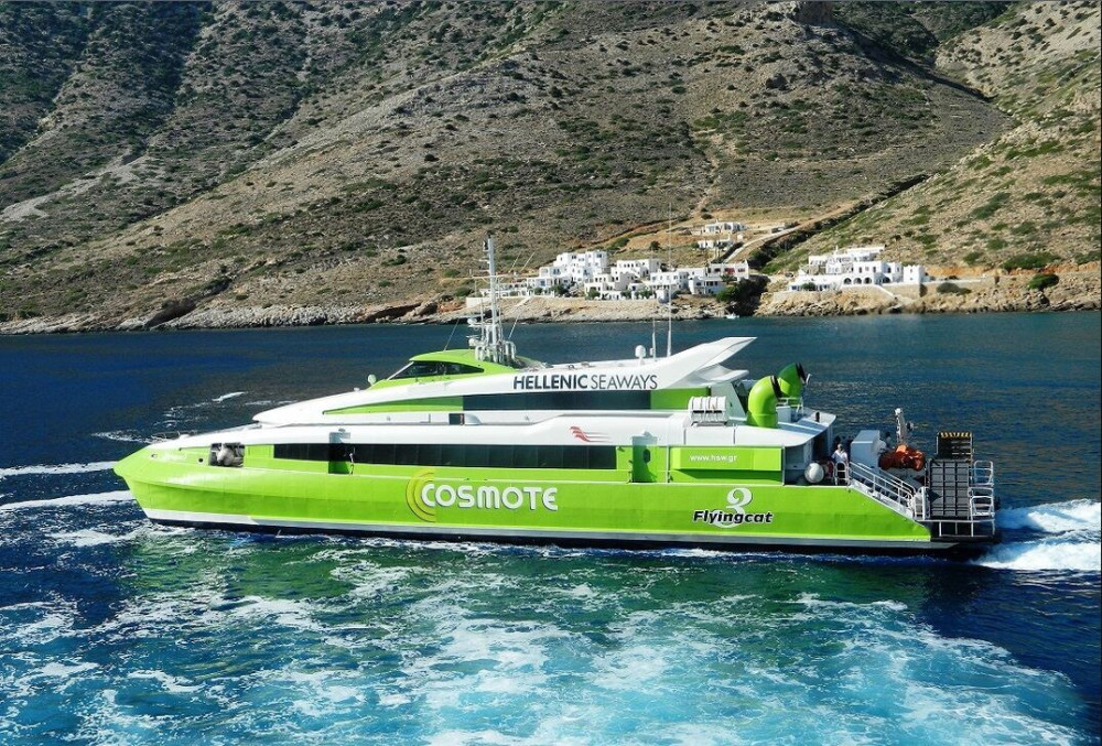 Μύκονος: Πρόσκρουση του Flying Cat 3 έξω από το λιμάνι – Ταλαιπωρία για 55 επιβάτες