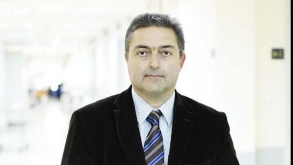 “Δεν μπορούμε να ζήσουμε τη ζωή που ζούσαμε, εάν δεν εμβολιαστούμε αθρόα και μαζικά”