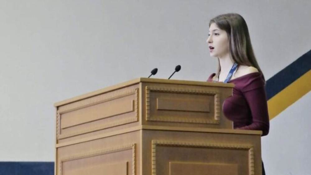 Στο Προεδρικό Μέγαρο καλεσμένη και η “πρώτη των πρώτων” στις φετινές Πανελλήνιες