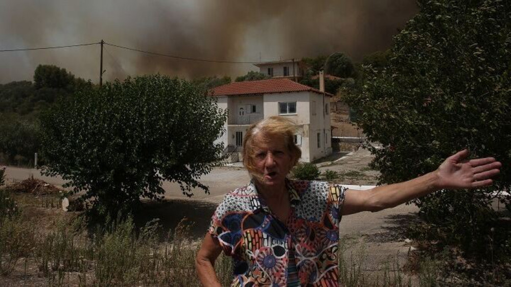 Φωτιά στην Αρχαία Ολυμπία: Εκκενώνονται ακόμη οκτώ χωριά