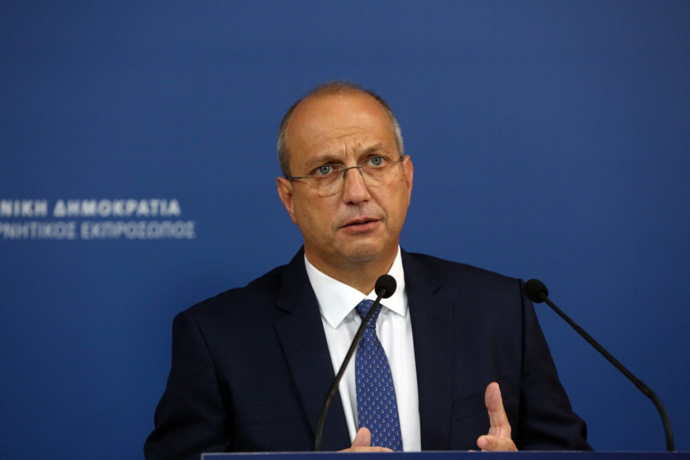 Οικονόμου για προσφυγικό: Η Ελλάδα δεν θα επιστρέψει στο 2015 – Πιθανή η επαναφορά μάσκας