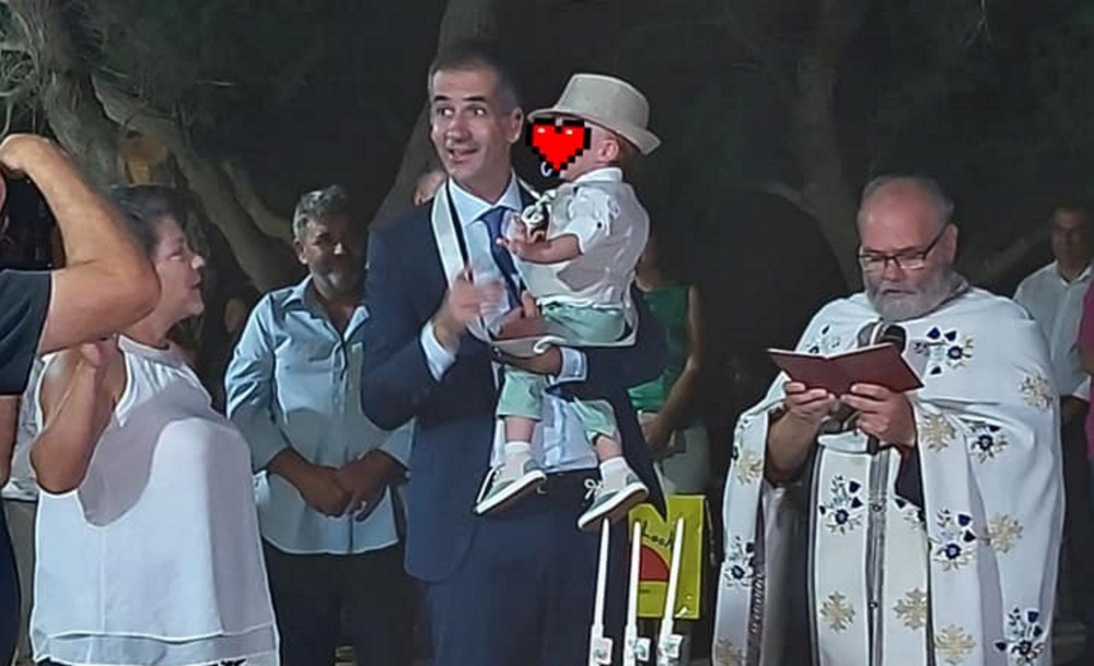 Νονός στα Χανιά ο Κ. Μπακογιάννης