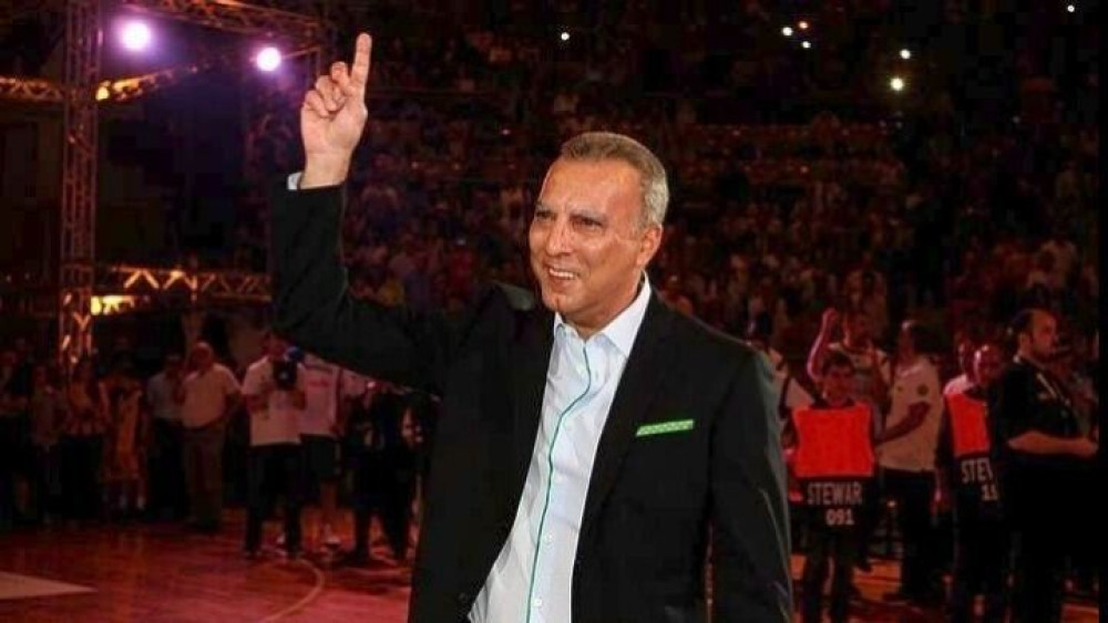 “Ναι” του Γκάλη στην πρόταση Φασούλα να αναλάβει επίτιμος πρόεδρος στην ΕΟΚ, αν εκλεγεί