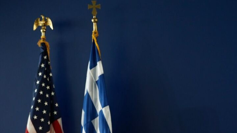 Στην Ελλάδα οι Αμερικανοί γερουσιαστές Μέρφι και Όσοφ-Συνομιλίες με Μητσοτάκη και Δένδια