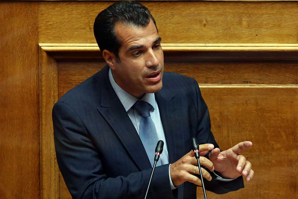 Θάνος Πλεύρης για μονοκλωνικά αντισώματα: “Φθηνή η αντιπολίτευση του ΣΥΡΙΖΑ”