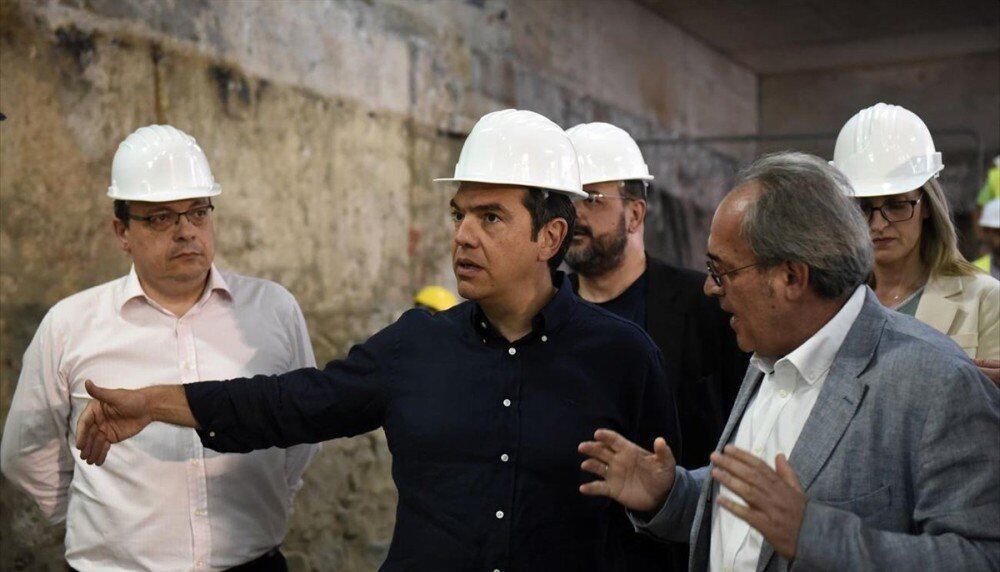 Ο Τσίπρας “απειλεί” τη Θεσσαλονίκη με νέους μουσαμάδες