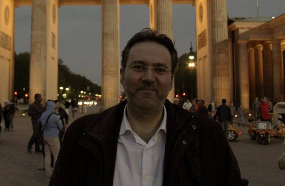 Ο ΣΥΡΙΖΑ «έφαγε» τον δικηγόρο του Τσίπρα