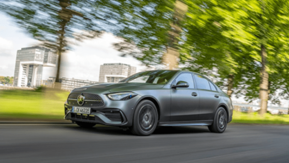 Η νέα C-Class είναι διαθέσιμη και σε plug-in hybrid έκδοση