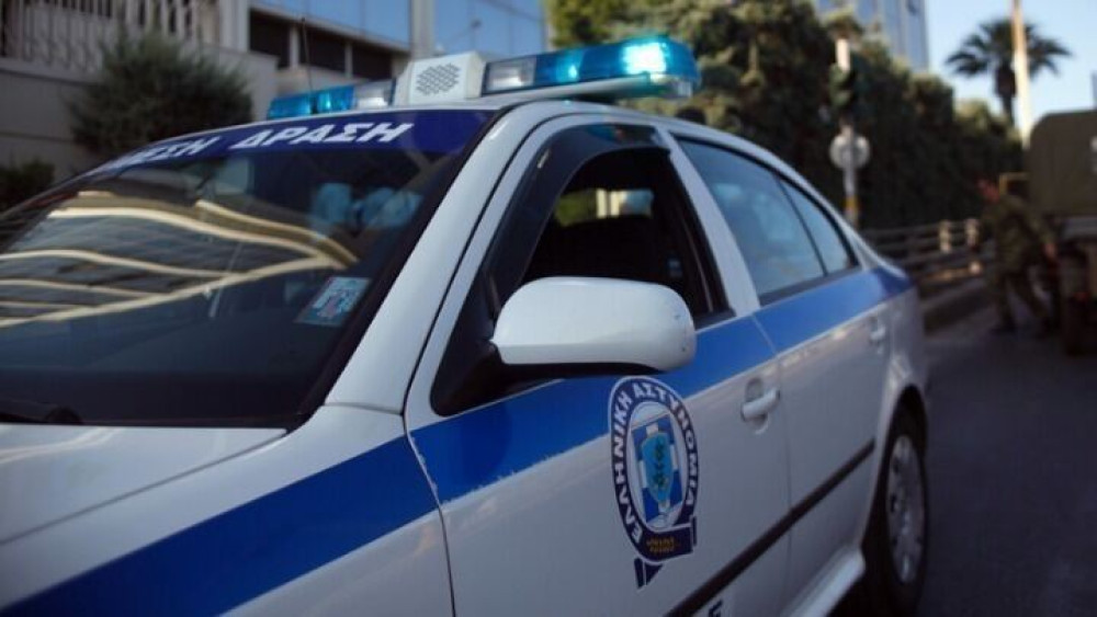 Συμπλοκή ανηλίκων στο Ελληνικό – Τραυματίστηκαν δύο, ενώ έχουν γίνει δύο προσαγωγές έως τώρα