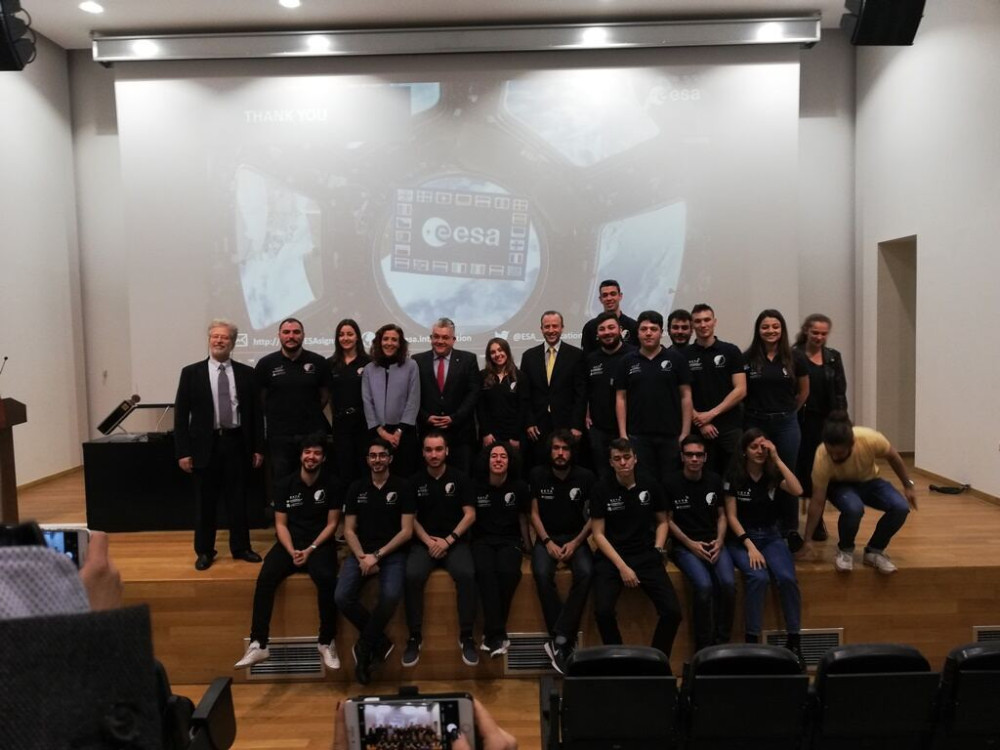 Έλληνες φοιτητές εκτοξεύουν δορυφόρο στο Διάστημα!