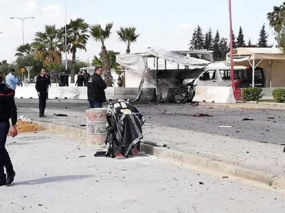 Τυνησία: Επίθεση αυτοκτονίας κοντά στην πρεσβεία των ΗΠΑ (pics&vid)
