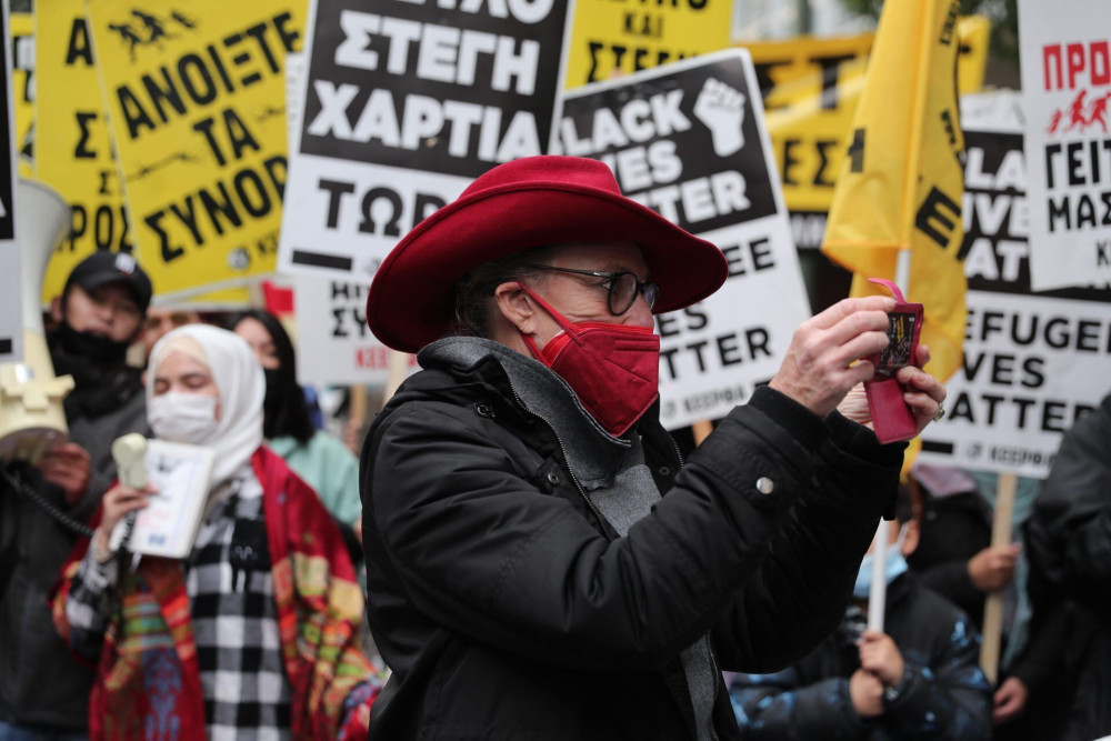 Τρεχάτε χωριανοί… χάνουμε την Ολλανδή!