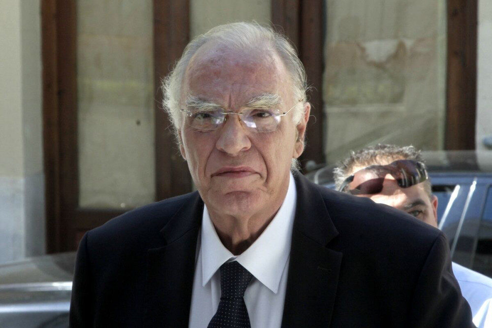 Βασίλης Λεβέντης: Αποσωληνώθηκε μετά από δύο μήνες-“Είναι εξασθενημένος, έχει χάσει 27 κιλά”