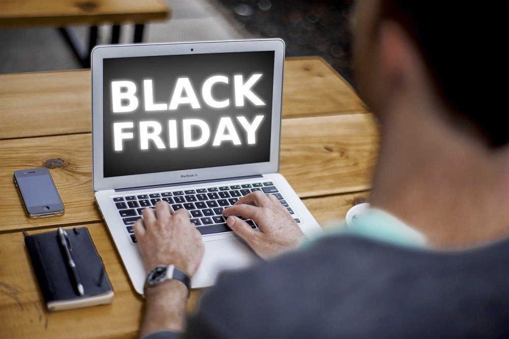 Σε ρυθμούς “Black Friday” η αγορά