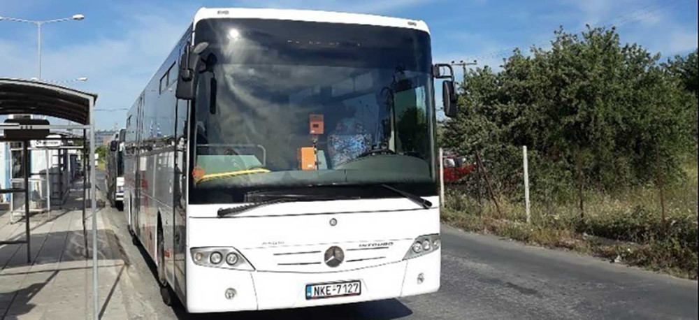 Τρόμος σε λεωφορείο του ΚΤΕΛ – 68χρονος έφτυνε χωρίς μάσκα