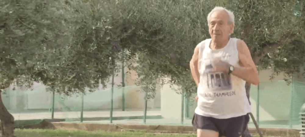 Μαραθωνοδρόμος ετών… 90 (video)