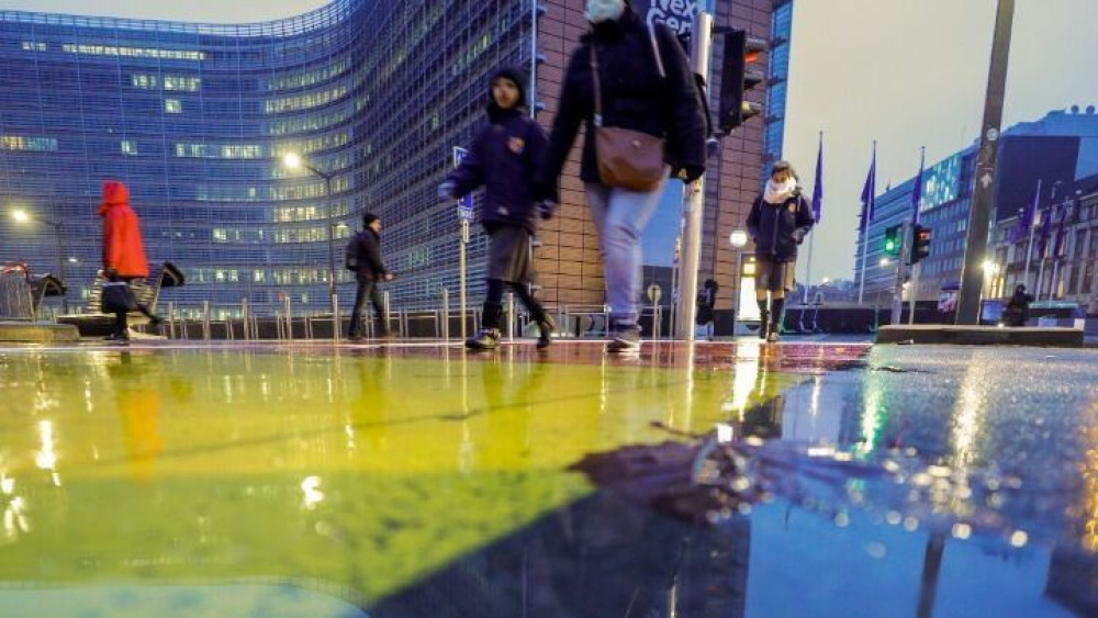 Δημοσκόπηση: 6 στους 10 Βέλγους υπέρ του υποχρεωτικού εμβολιασμού